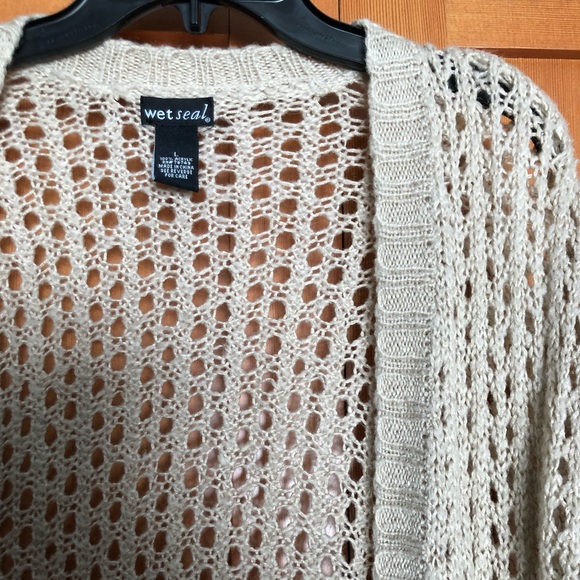 Sweater - Picture 2 of 3